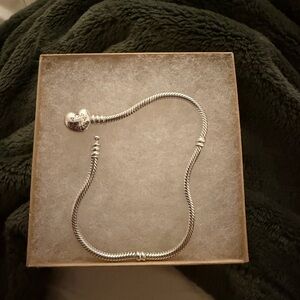 NEW Pandora Silver Heart Charm Bracelet